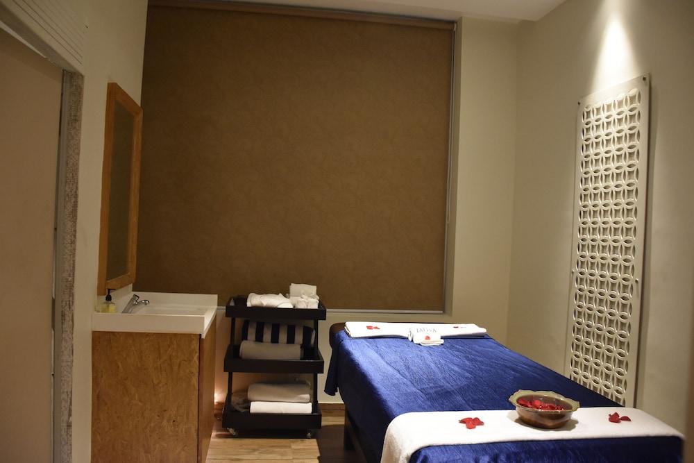 Hotel Lemon Tree Premier, Patna Patna  Esterno foto