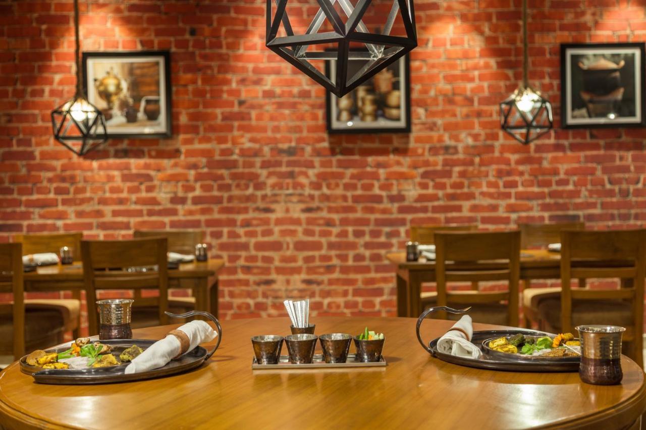 Hotel Lemon Tree Premier, Patna Patna  Esterno foto