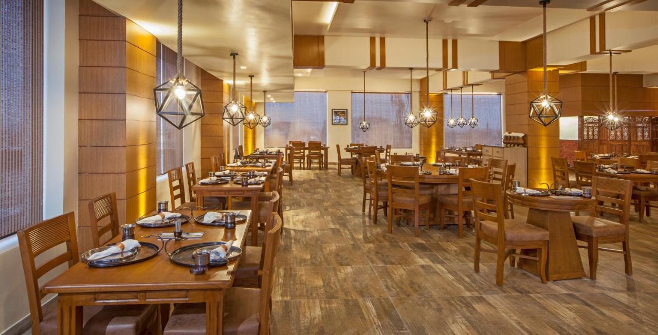 Hotel Lemon Tree Premier, Patna Patna  Esterno foto
